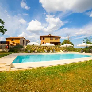 Tuscany Living - Terra Antica Farm stay